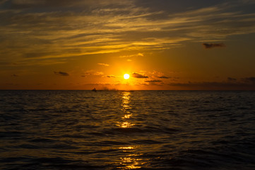 Amazing sea sunset, the sun, waves, clouds