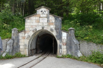 Portal zum Salzbergwerk 