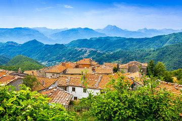 Fototapeta na wymiar Montefegatesi #1, Lucca, Toskana, Italien