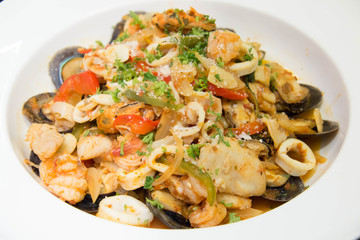 Stir fried mixed vegetable with seafood