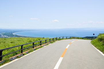 男鹿半島　寒風山道路と日本海の海岸線（秋田）