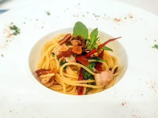 Spaghetti with bacon.