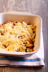 Pear and berry crumble cake