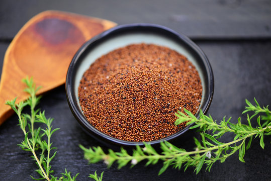 Canihua in Sch&uuml;ssel