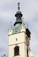 Fototapeta na wymiar Turm der Piaristenkirche, Krems