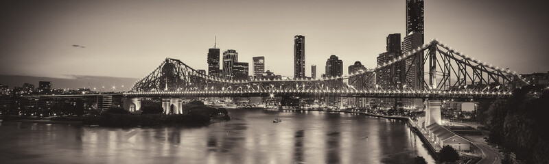 Obraz na płótnie Canvas Iconic Story Bridge in Brisbane, Queensland, Australia.