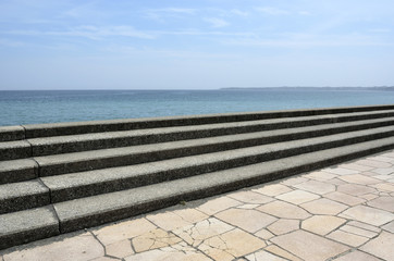 海への階段