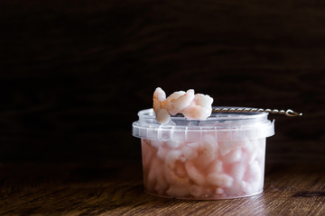 shrimps in cooking water