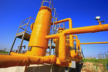 Pipeline valves and industrial equipment