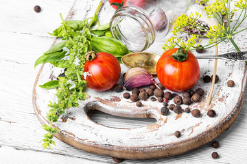 domestic pickle tomato