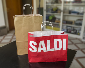 Sales shopping bags (italian)