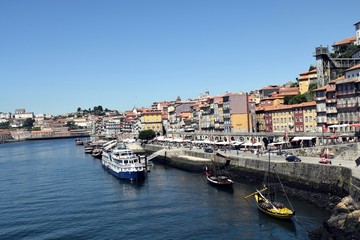 Fototapeta na wymiar Douro River in Porto, Portugal