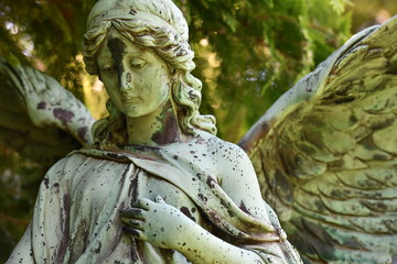Statuen