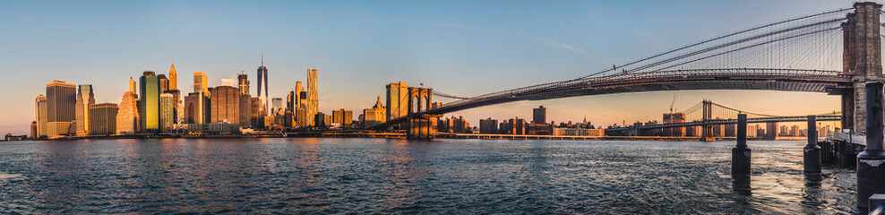 Fototapeta na wymiar New York skyline 2