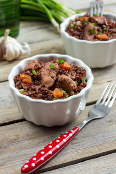 red rice pilaf with chicken