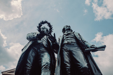 Goethe und Schiller in Weimar