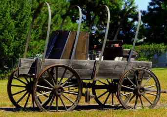 Prairie Schooner the settlers would have crossed the prairie in