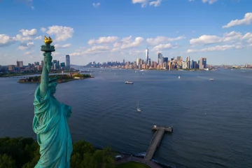 Tuinposter Statue of Liberty © Felix Mizioznikov
