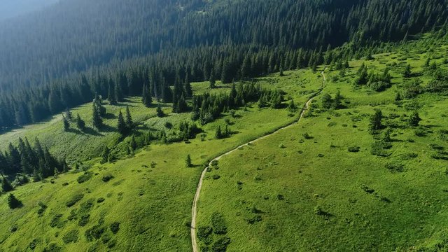ial 4K: Follow the Mountain Path