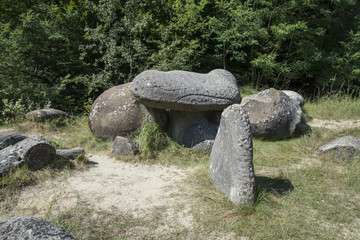 Trovantii – the strangest  living stones in Romania.