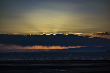 中部国際空港の夕暮れ