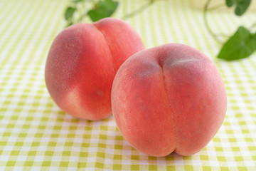 新鮮な桃