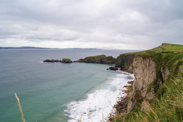 Landschaft um Carrick-a-Rede - Rope Bridge -  Nordirland