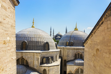 Fototapeta na wymiar ayasofya dome and sultanahmet mosque