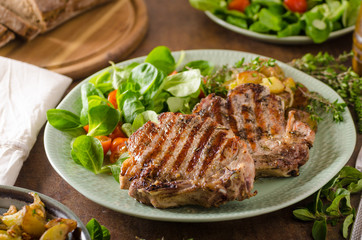 Grilled pork chops