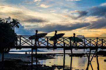 sunset surf siargao