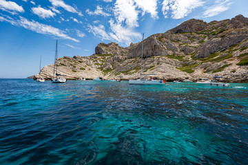 Eaux turquoises des îles du Riou, Marseille