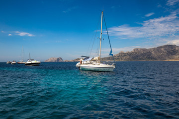 Eaux turquoises des îles du Riou, Marseille