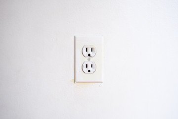 White Power Outlet