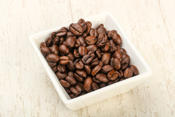 Roasted coffee beans