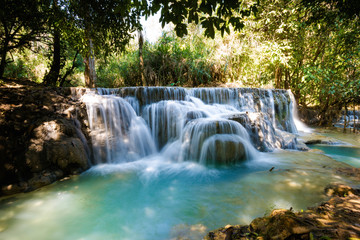Fototapeta premium Kuang Si waterfall Luang Prabang