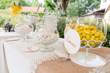 Confettata per celebrazione