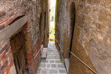 Street and alley of Pitigliano