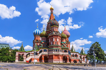 Fototapeta na wymiar St. Basil's Cathedral In Moscow