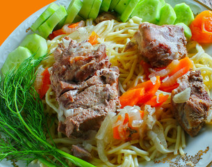 Dish home meat shpageti vegetables, delicious dinner