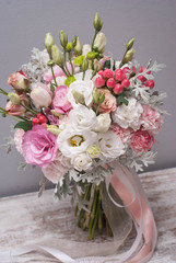 Bridal bouquet. Wedding flower arrangement.