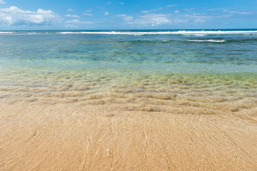 Fototapeta na wymiar カウアイ島のビーチ
