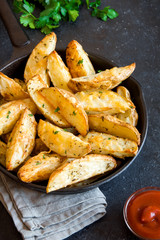 potato wedges with cheese
