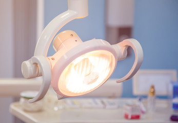 Lamp surgery dentist