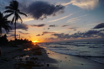 Sonnenuntergang Playa Santa Maria, Playa del Este, Havanna auf Kuba | Karibik