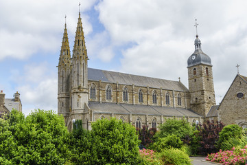 Fototapeta na wymiar Die Kirche Saint-Jacques in Saint James, Normandie. 