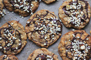healthy oatmeal glutenfree cookies with chocolate