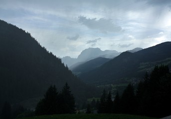 Vue de la montagne depuis chatel