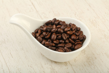 Roasted coffee beans