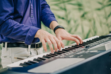 Hands on keys