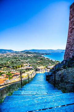 Castle Descent